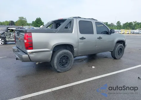 2012 Chevrolet Avalanche 1500 Ltz from USA, damaged, VIN 3GNTKGE73CG200948